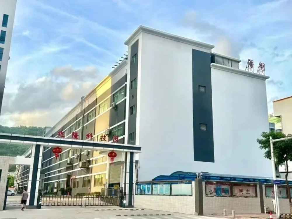 Pawty Global pet product factory outlook